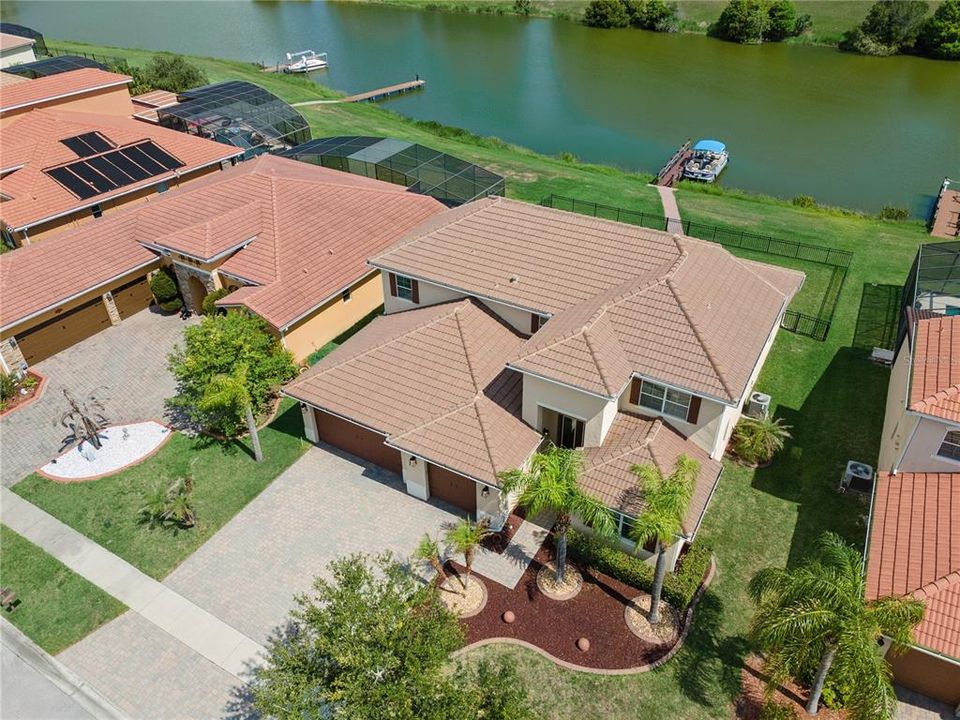 En Venta: $720,000 (4 camas, 3 baños, 3621 Pies cuadrados)