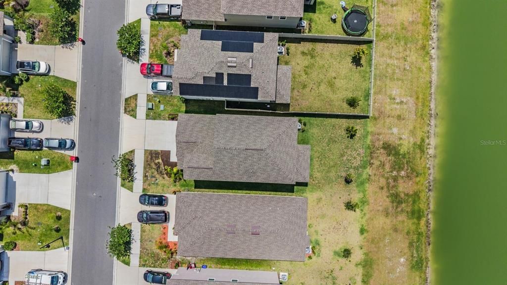 For Sale: $410,000 (5 beds, 2 baths, 2415 Square Feet)