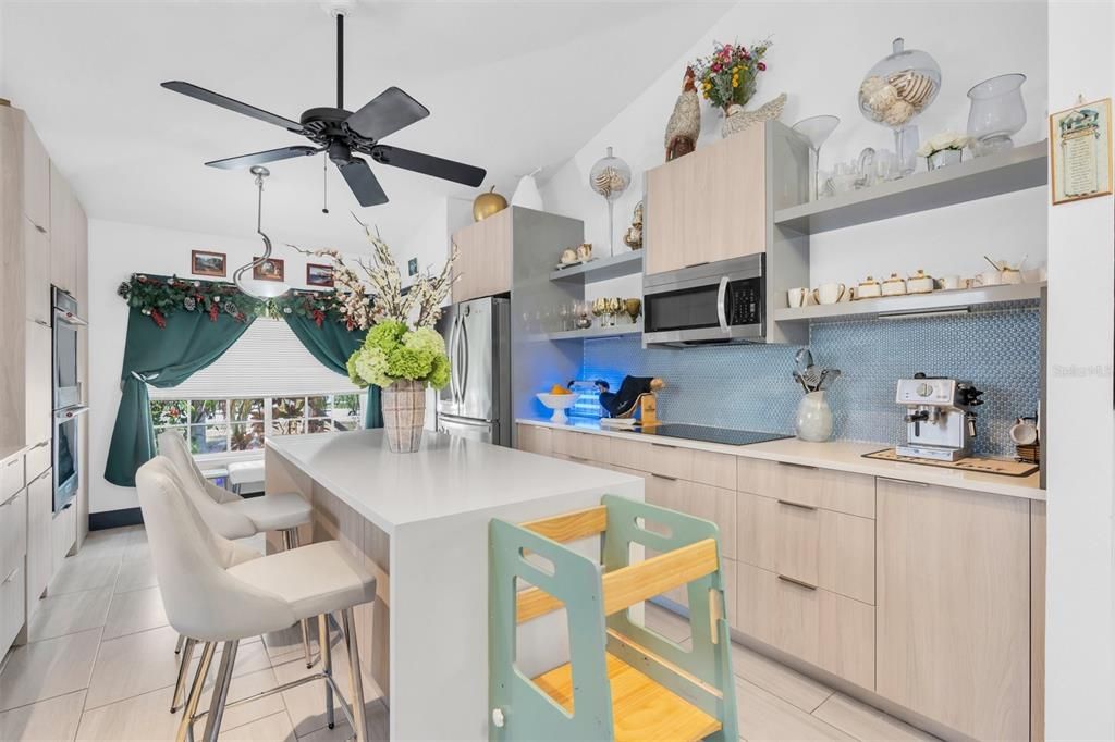 En Venta: $425,000 (3 camas, 2 baños, 1620 Pies cuadrados)