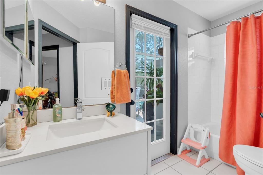 En Venta: $425,000 (3 camas, 2 baños, 1620 Pies cuadrados)