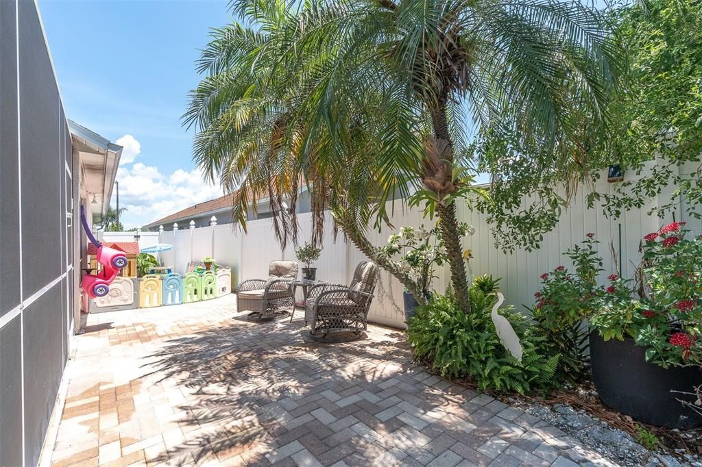 En Venta: $425,000 (3 camas, 2 baños, 1620 Pies cuadrados)
