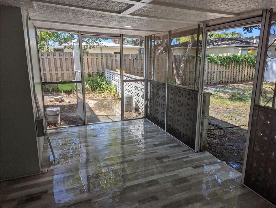 En Renta: $3,335 (3 camas, 2 baños, 1307 Pies cuadrados)