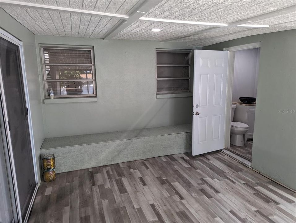 En Renta: $3,335 (3 camas, 2 baños, 1307 Pies cuadrados)