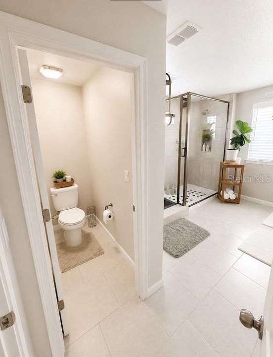 For Rent: $3,100 (3 beds, 2 baths, 2320 Square Feet)