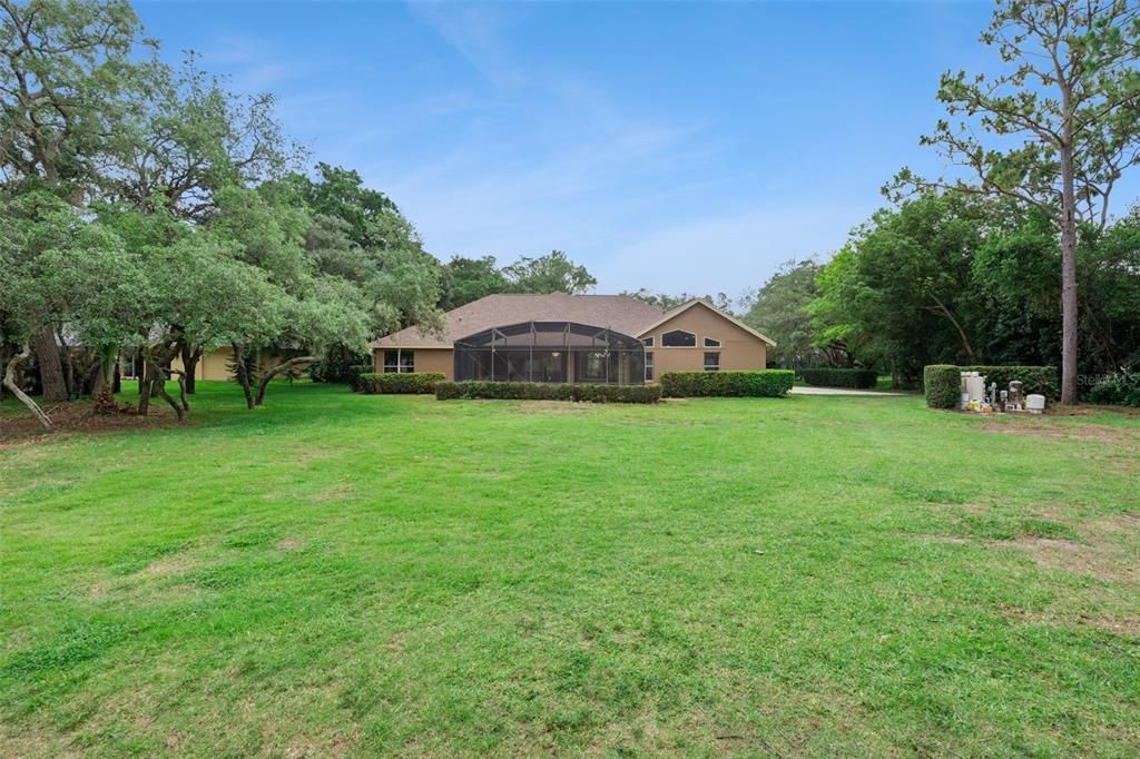 For Sale: $965,000 (4 beds, 3 baths, 2685 Square Feet)