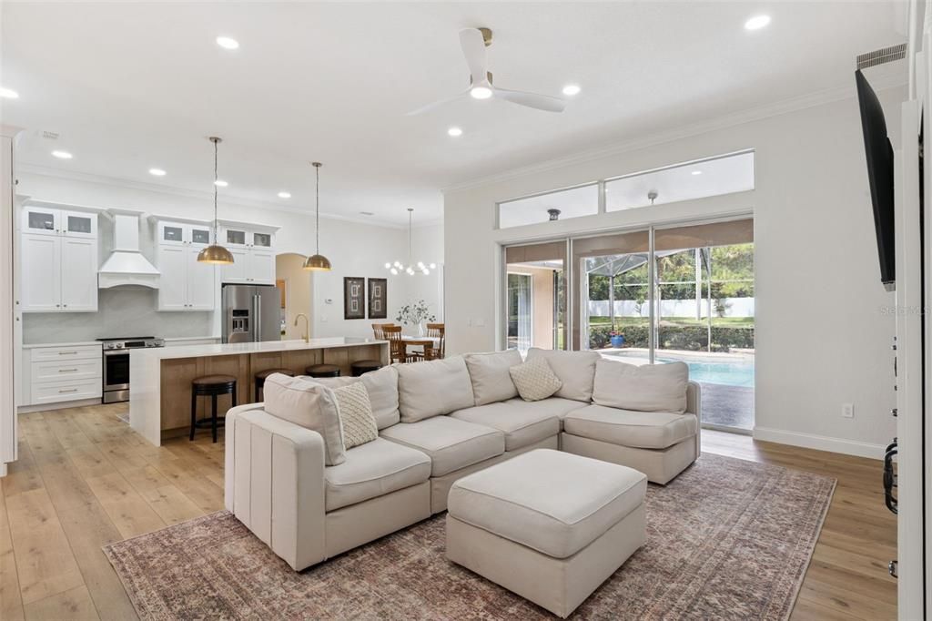 For Sale: $965,000 (4 beds, 3 baths, 2685 Square Feet)