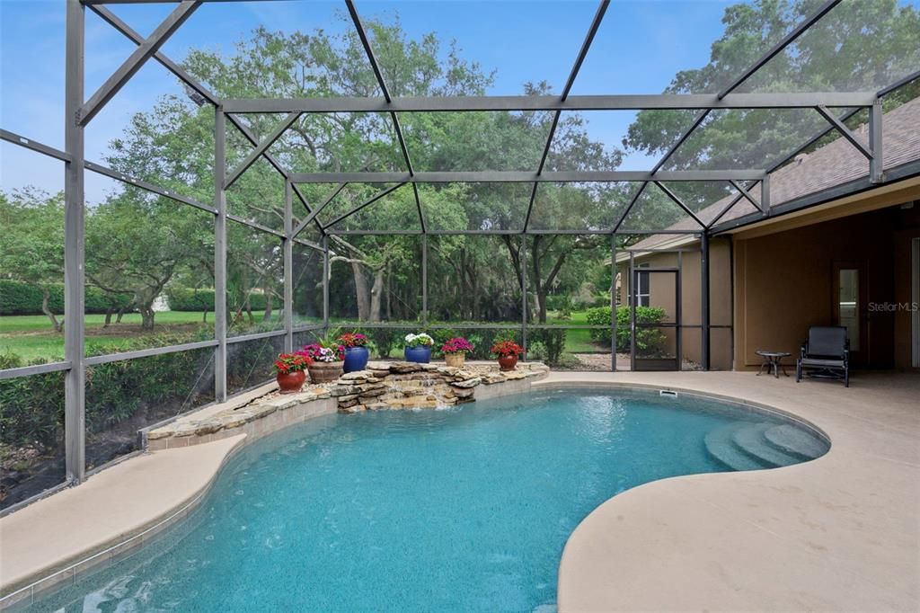 For Sale: $965,000 (4 beds, 3 baths, 2685 Square Feet)