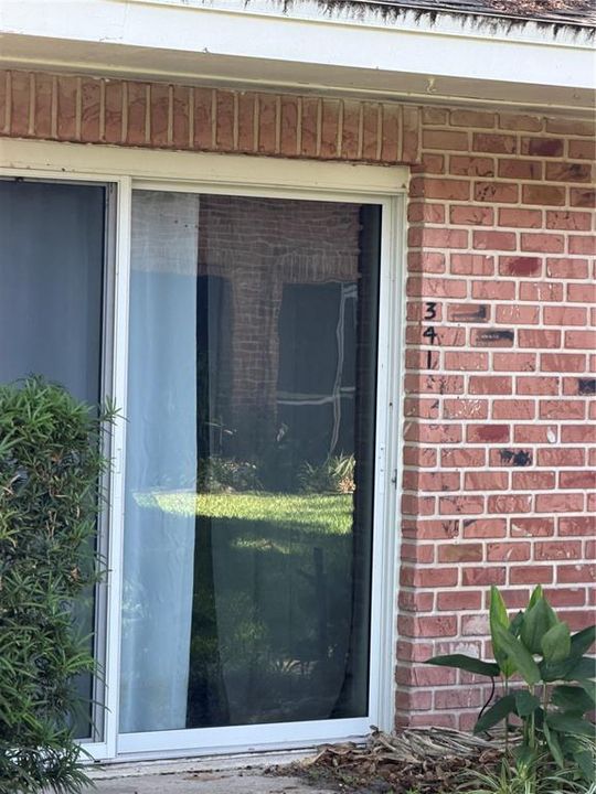Activo con contrato: $185,000 (2 camas, 2 baños, 905 Pies cuadrados)