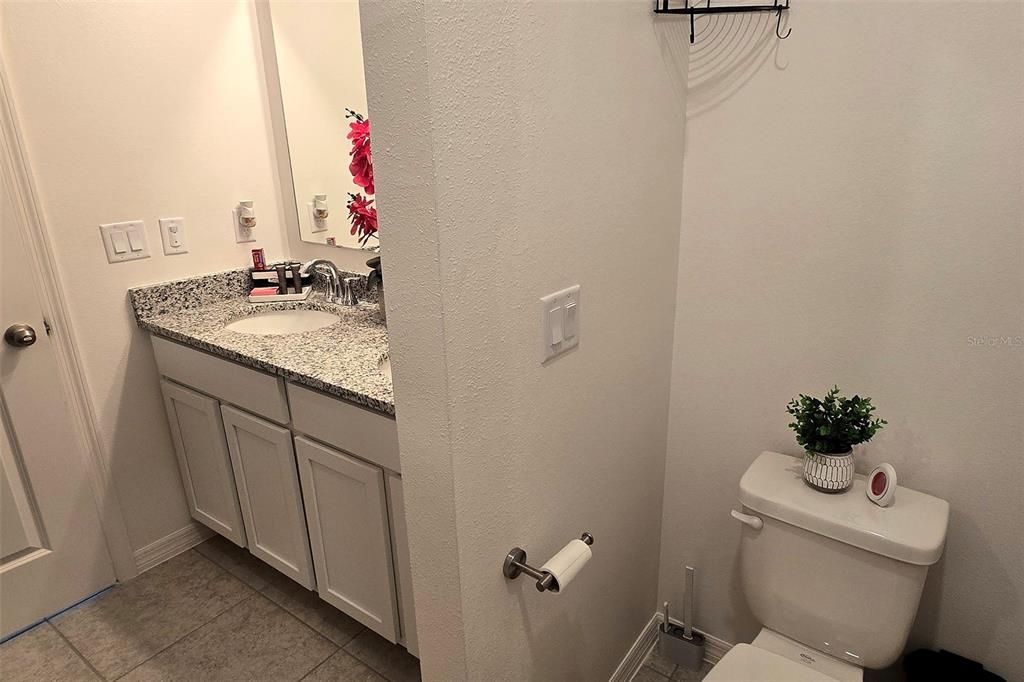 En Venta: $327,900 (3 camas, 2 baños, 1677 Pies cuadrados)