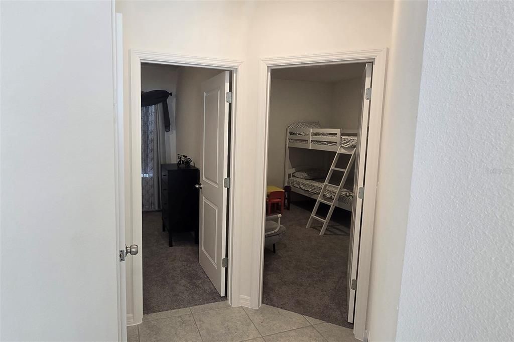 En Venta: $327,900 (3 camas, 2 baños, 1677 Pies cuadrados)