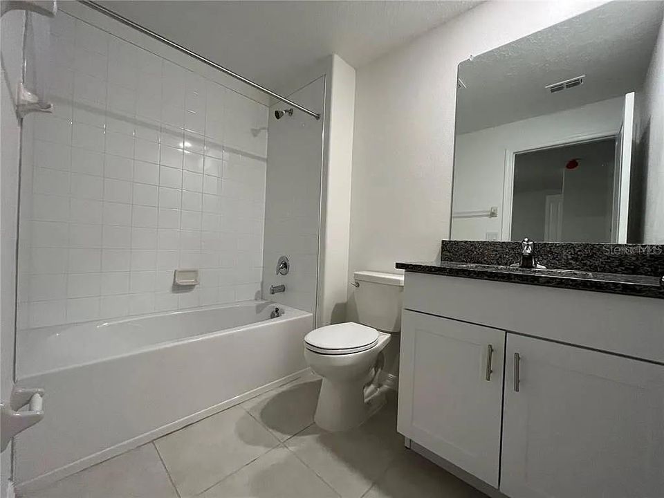 For Rent: $2,095 (3 beds, 2 baths, 1666 Square Feet)