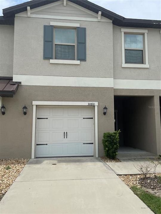 For Rent: $2,095 (3 beds, 2 baths, 1666 Square Feet)