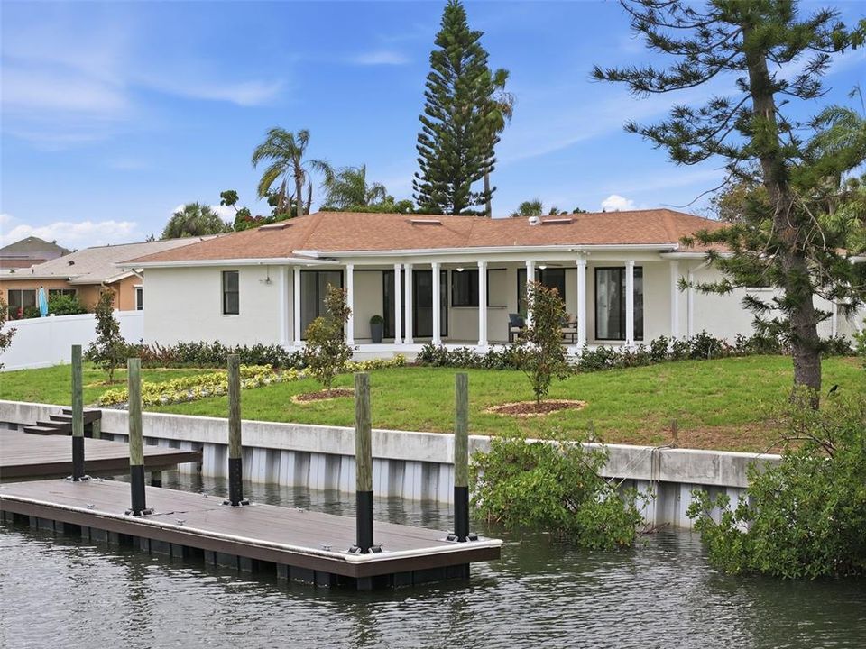 For Sale: $739,000 (3 beds, 2 baths, 1831 Square Feet)