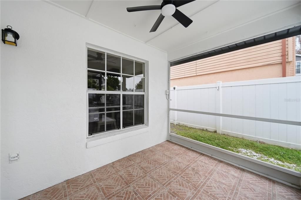 Active With Contract: $479,900 (3 beds, 2 baths, 1772 Square Feet)