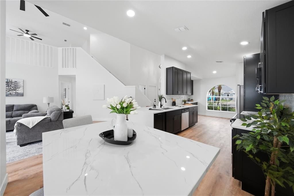Active With Contract: $479,900 (3 beds, 2 baths, 1772 Square Feet)