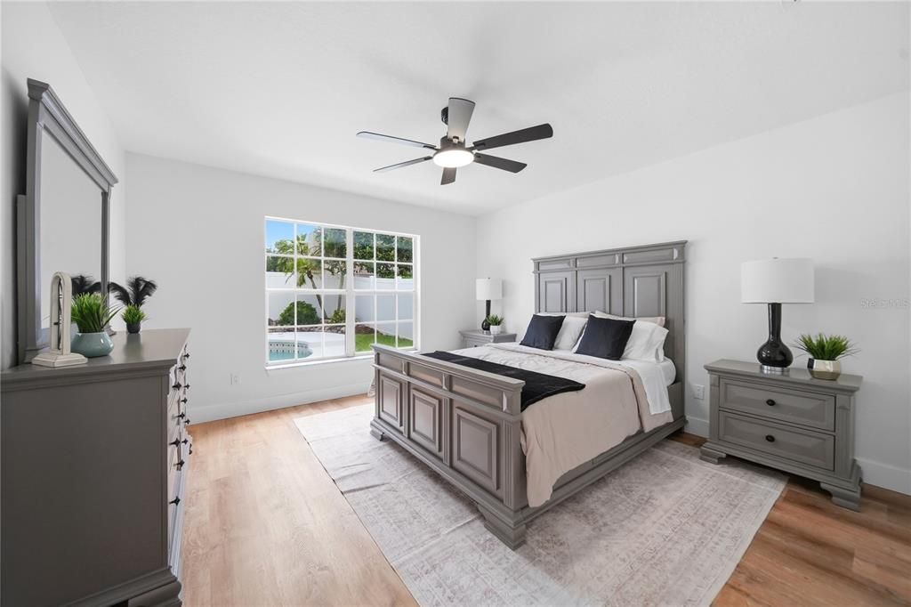 Active With Contract: $479,900 (3 beds, 2 baths, 1772 Square Feet)