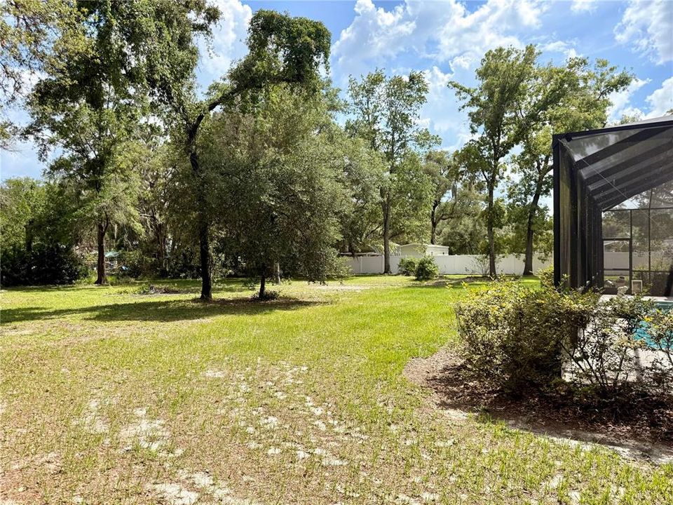 En Venta: $655,000 (3 camas, 2 baños, 2761 Pies cuadrados)