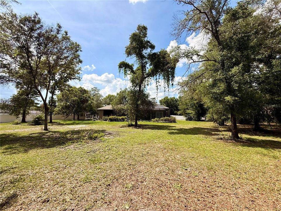 En Venta: $655,000 (3 camas, 2 baños, 2761 Pies cuadrados)
