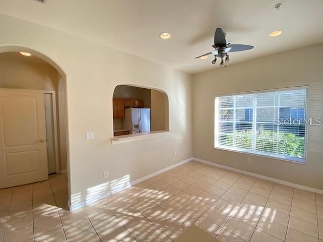 For Rent: $1,775 (3 beds, 2 baths, 1225 Square Feet)