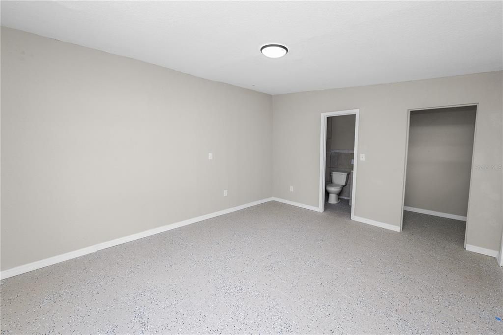 For Sale: $450,000 (4 beds, 2 baths, 2255 Square Feet)