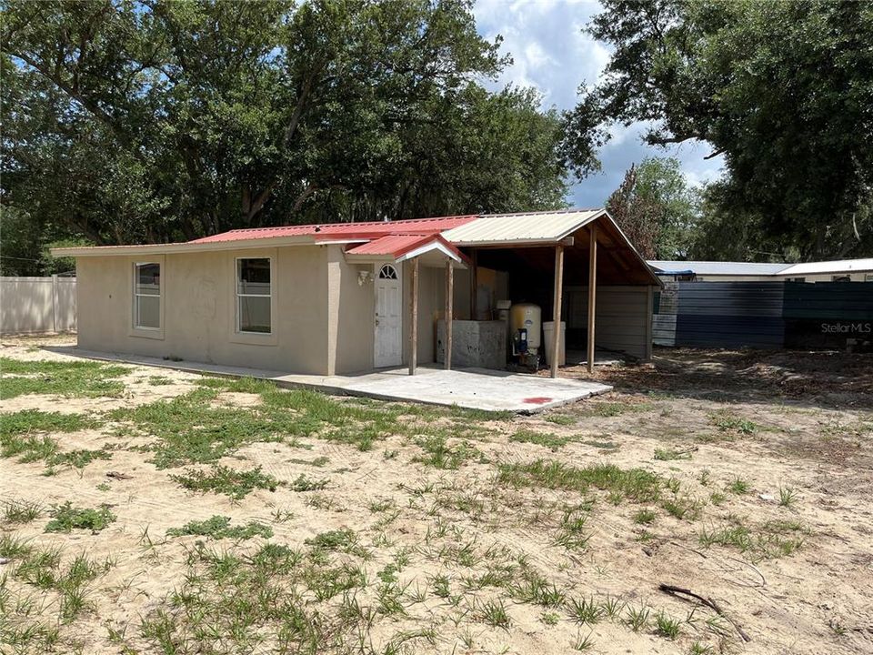 For Sale: $450,000 (4 beds, 2 baths, 2255 Square Feet)