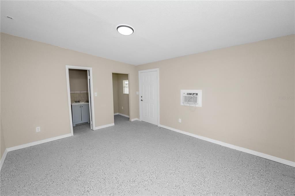 For Sale: $450,000 (4 beds, 2 baths, 2255 Square Feet)