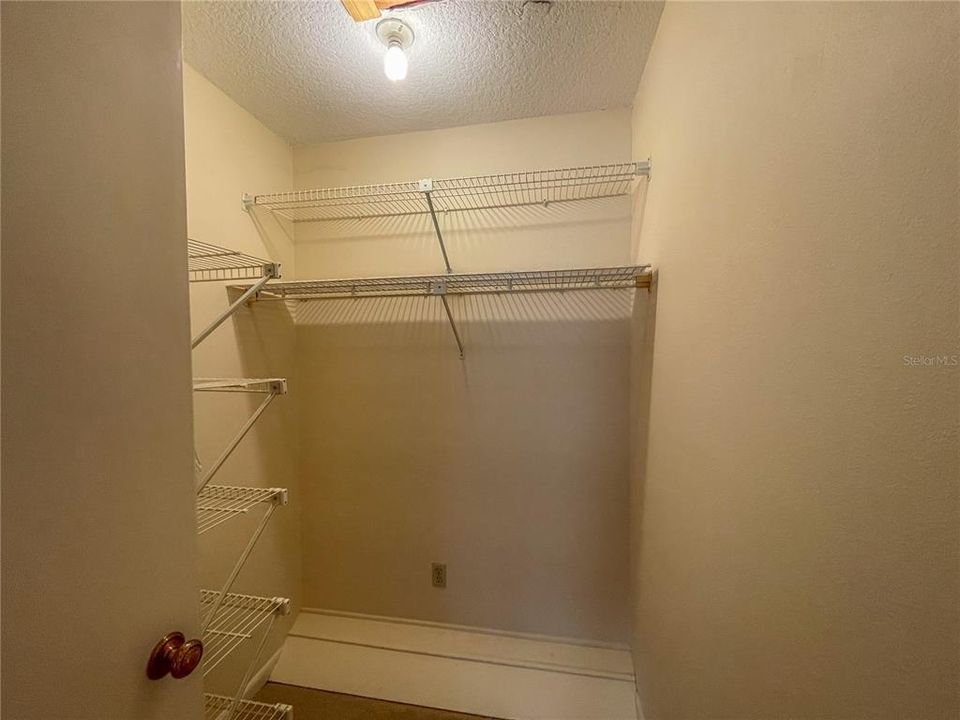 En Venta: $179,000 (2 camas, 2 baños, 1097 Pies cuadrados)
