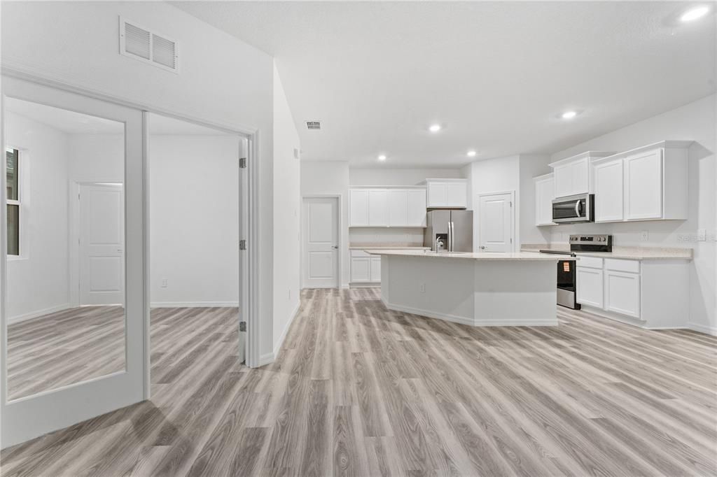 В аренду: $2,400 (3 спален, 2 ванн, 1463 Квадратных фут)