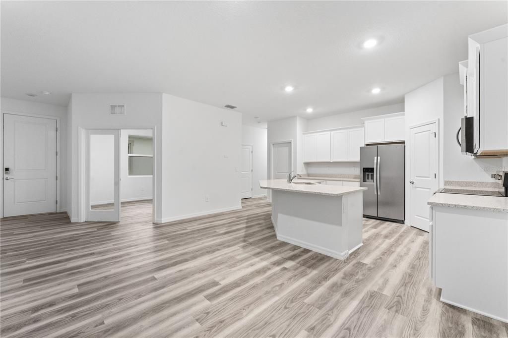 В аренду: $2,400 (3 спален, 2 ванн, 1463 Квадратных фут)