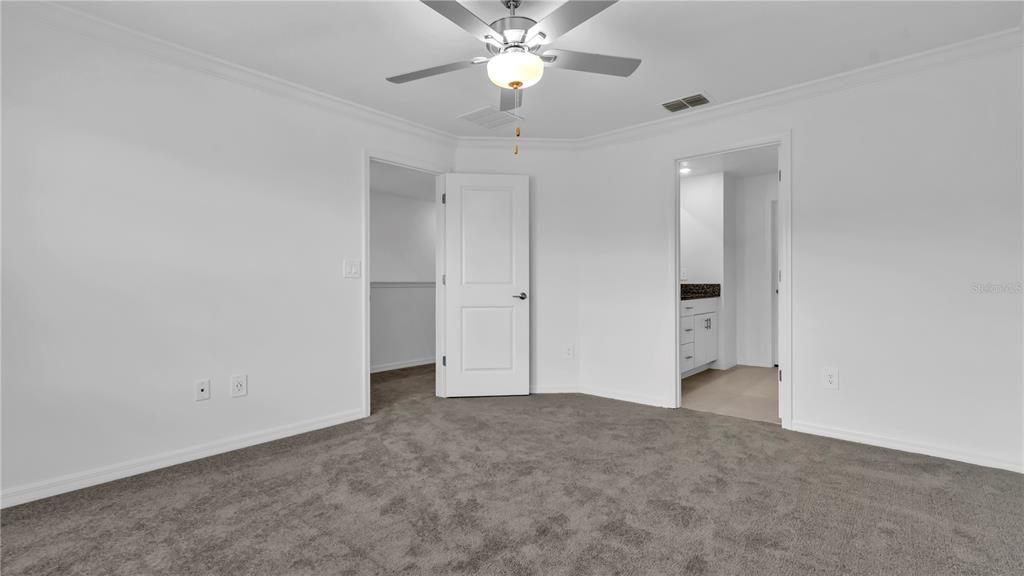 В аренду: $2,250 (3 спален, 2 ванн, 1601 Квадратных фут)