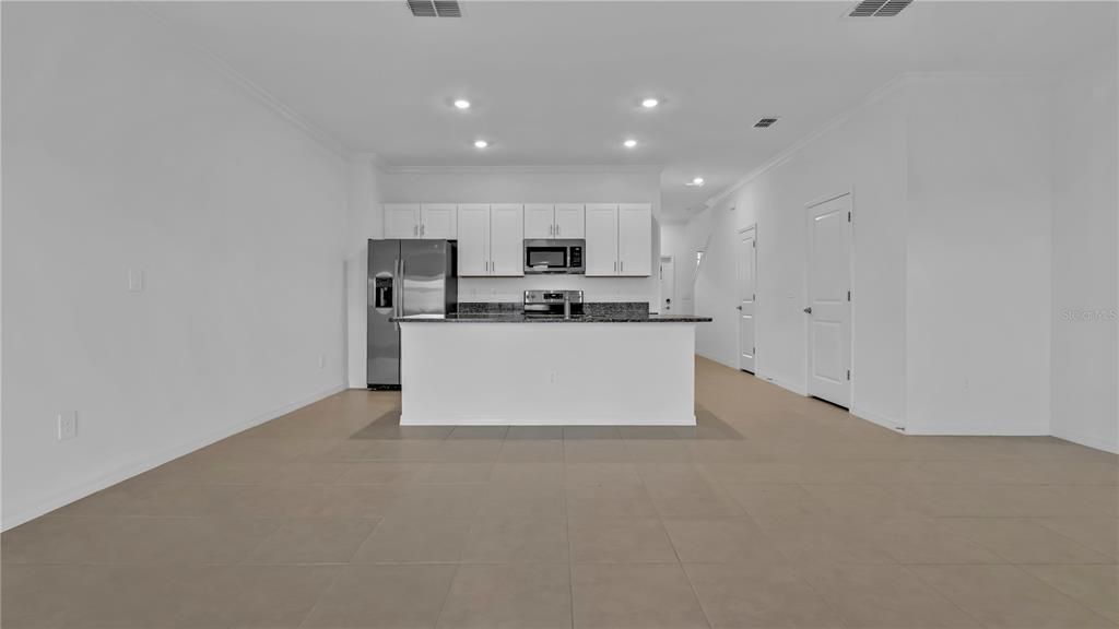 В аренду: $2,250 (3 спален, 2 ванн, 1601 Квадратных фут)