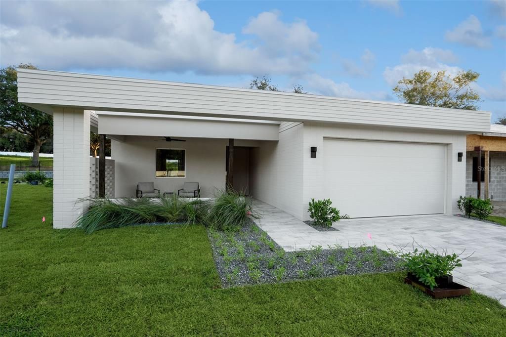 For Sale: $409,900 (3 beds, 2 baths, 1659 Square Feet)
