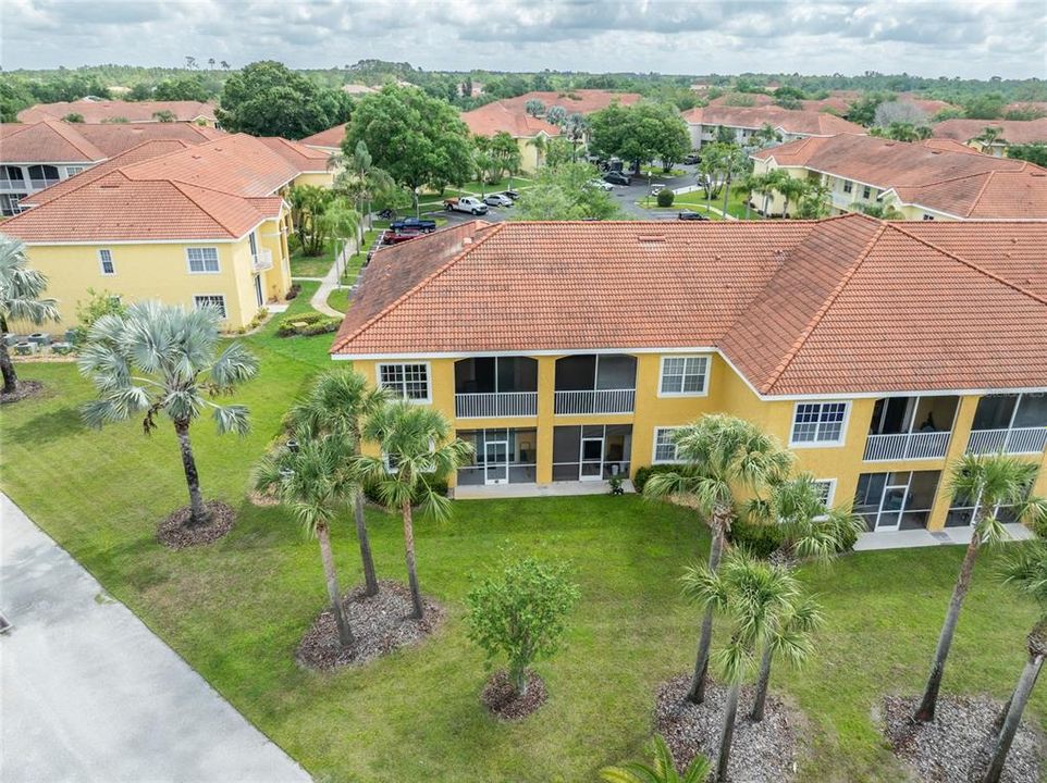 For Sale: $230,000 (1 beds, 1 baths, 750 Square Feet)