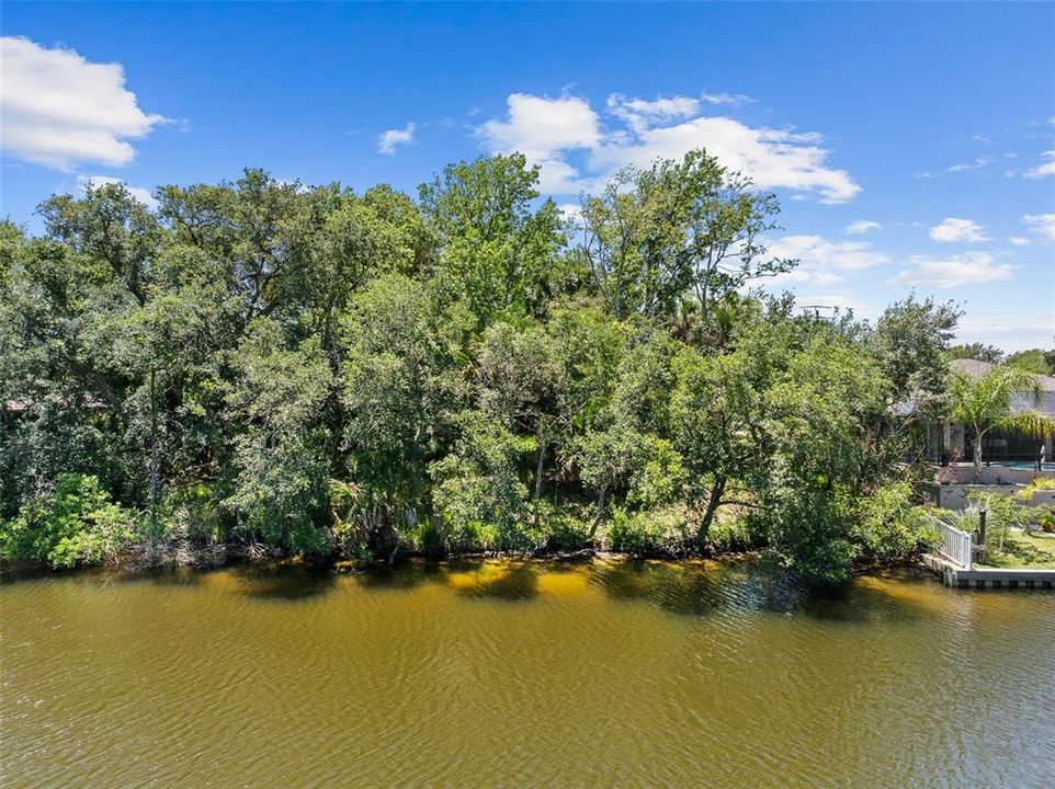 待售: $210,000 (0.20 acres)