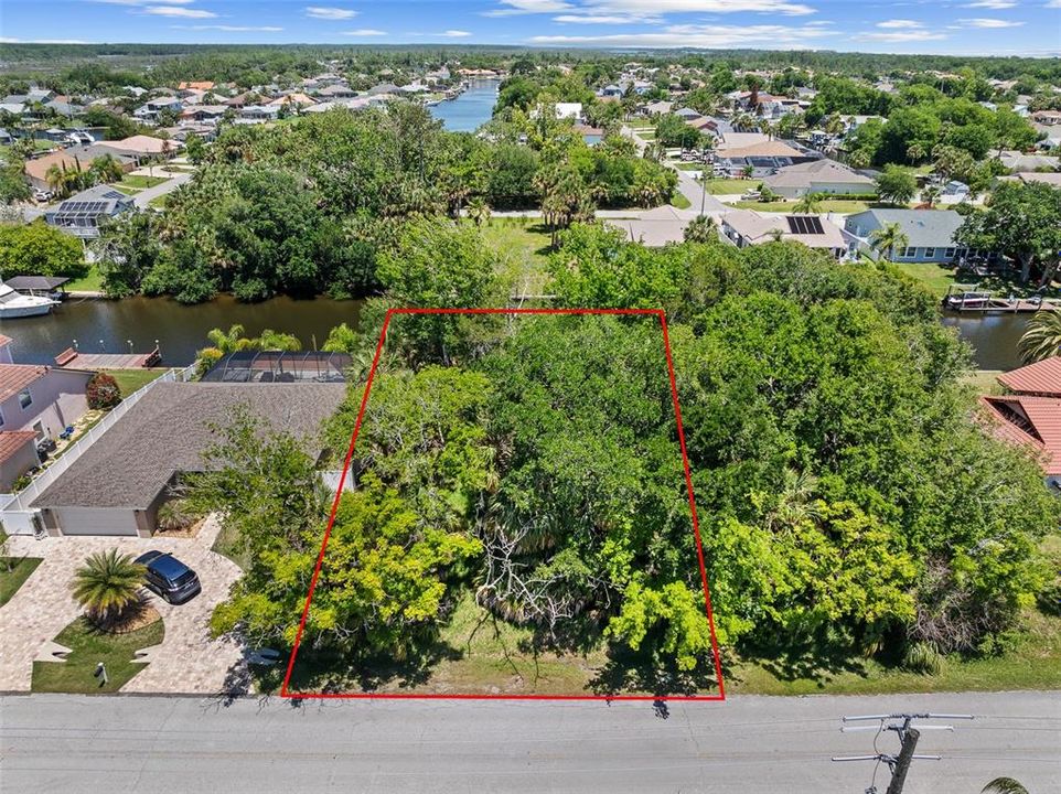 待售: $210,000 (0.20 acres)
