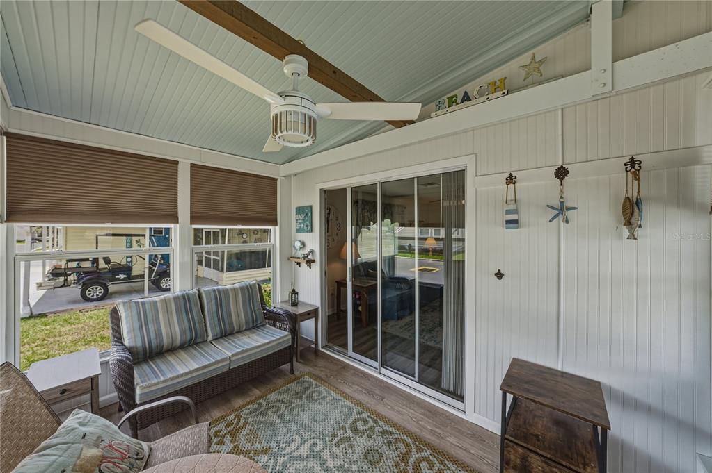 Active With Contract: $124,900 (2 beds, 2 baths, 960 Square Feet)
