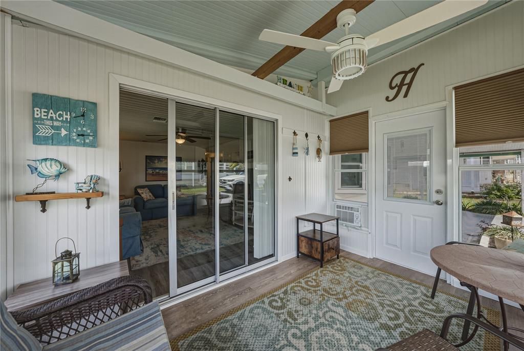 Active With Contract: $124,900 (2 beds, 2 baths, 960 Square Feet)