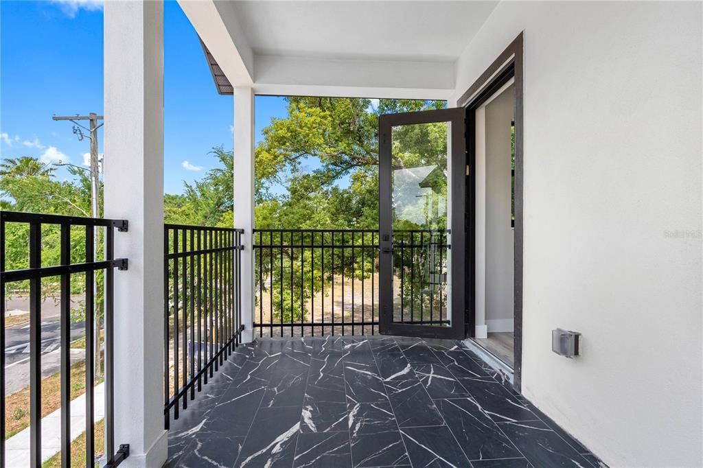 En Venta: $515,000 (3 camas, 2 baños, 1833 Pies cuadrados)