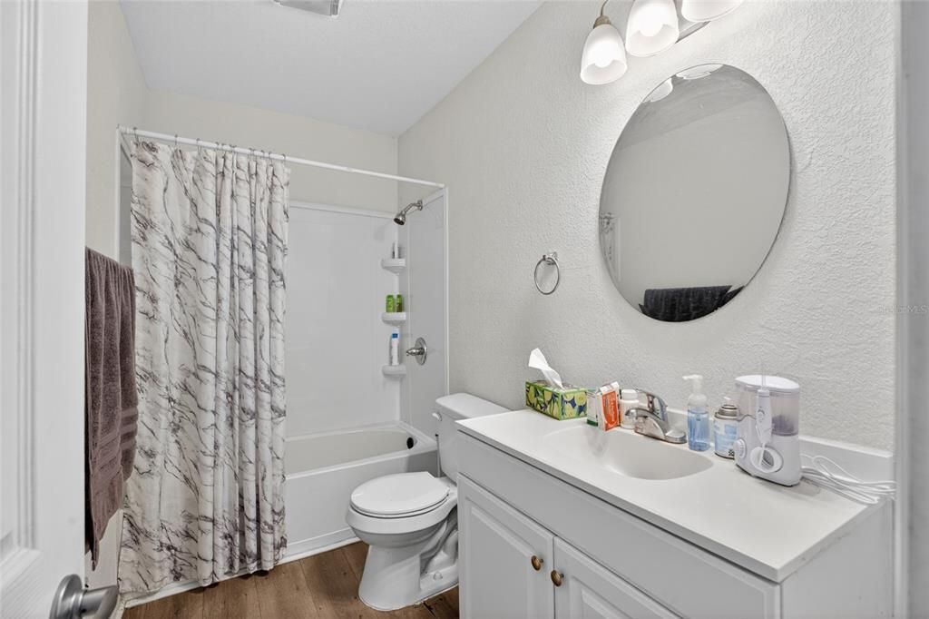 For Sale: $315,000 (4 beds, 2 baths, 1088 Square Feet)