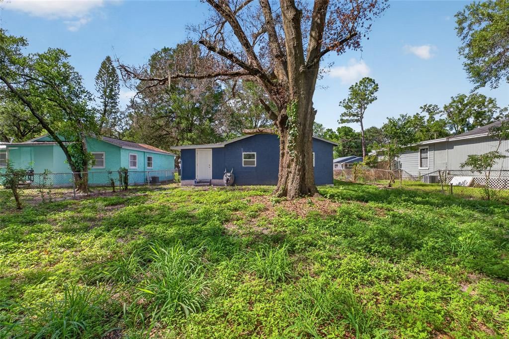 For Sale: $315,000 (4 beds, 2 baths, 1088 Square Feet)