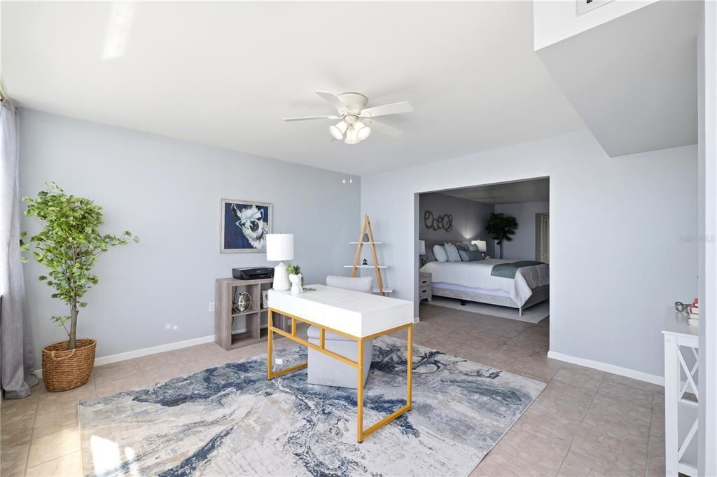 For Sale: $299,900 (2 beds, 2 baths, 1605 Square Feet)