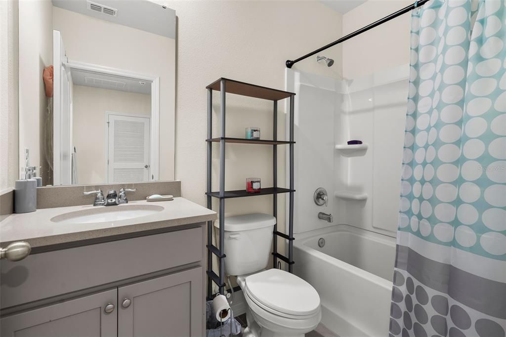 For Sale: $279,999 (3 beds, 2 baths, 1515 Square Feet)