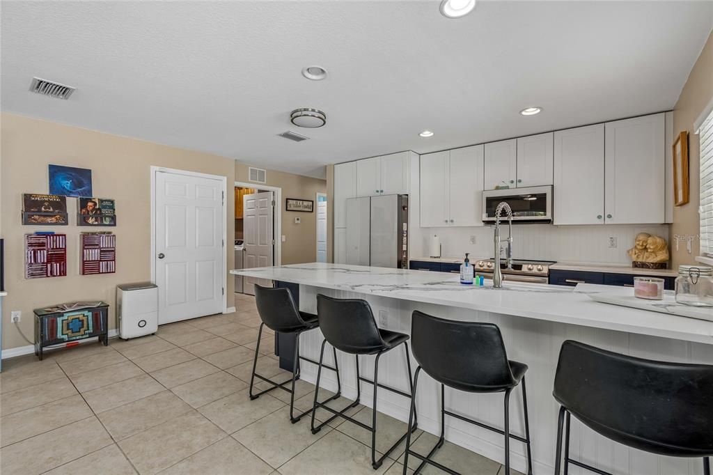 For Sale: $549,900 (3 beds, 2 baths, 1242 Square Feet)