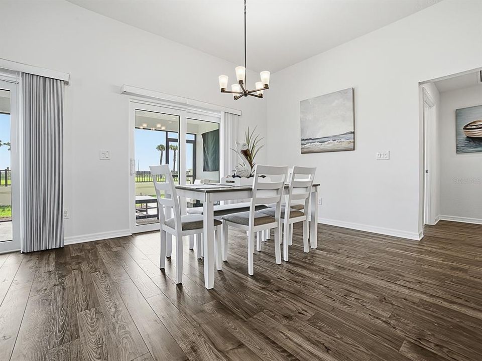 For Sale: $584,900 (3 beds, 2 baths, 1931 Square Feet)