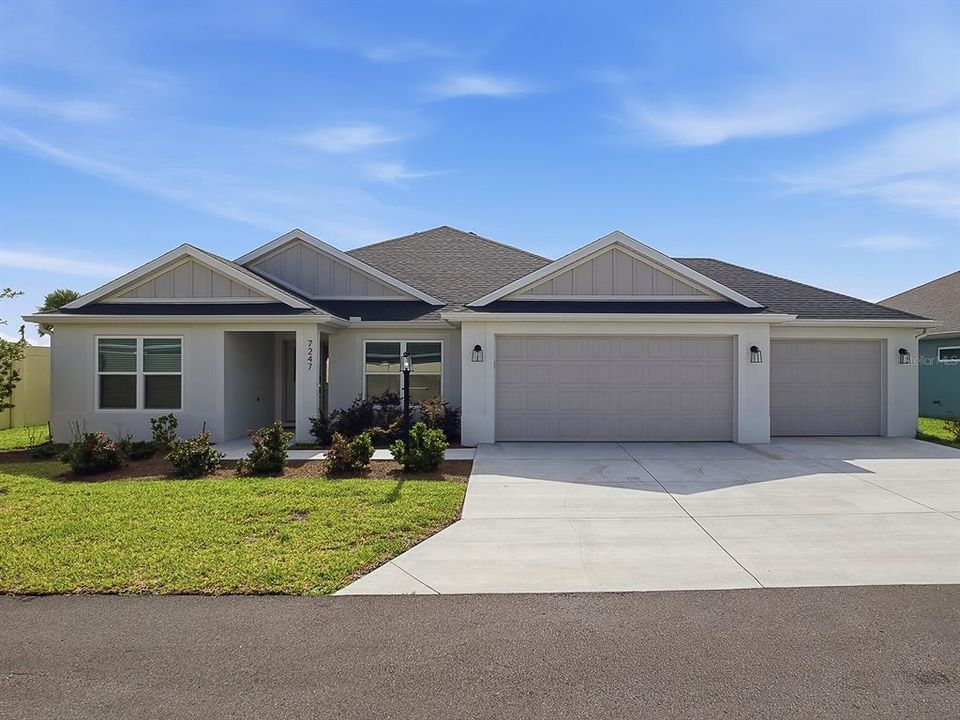 For Sale: $584,900 (3 beds, 2 baths, 1931 Square Feet)