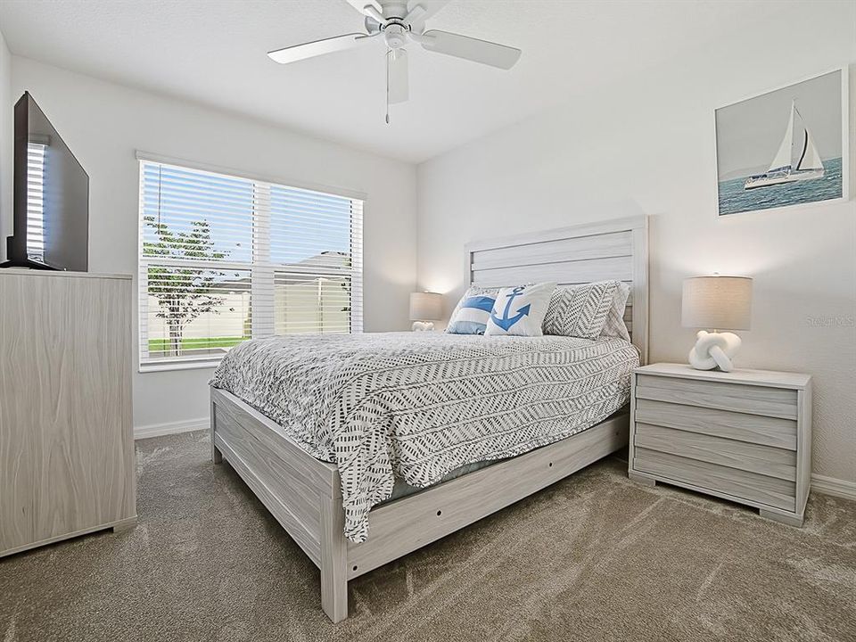For Sale: $584,900 (3 beds, 2 baths, 1931 Square Feet)