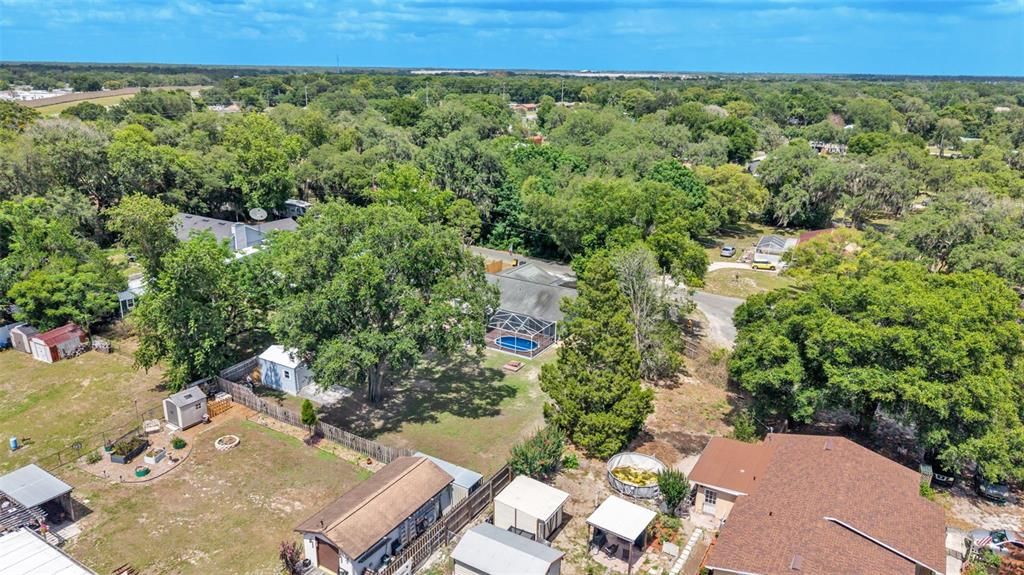 For Sale: $304,900 (3 beds, 2 baths, 1051 Square Feet)