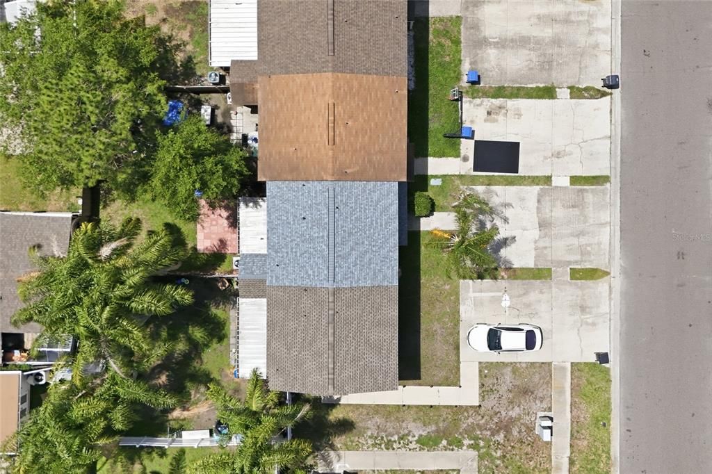 Active With Contract: $219,800 (2 beds, 1 baths, 840 Square Feet)
