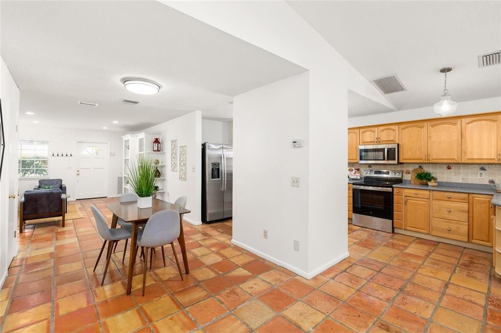 Active With Contract: $649,000 (3 beds, 2 baths, 1776 Square Feet)