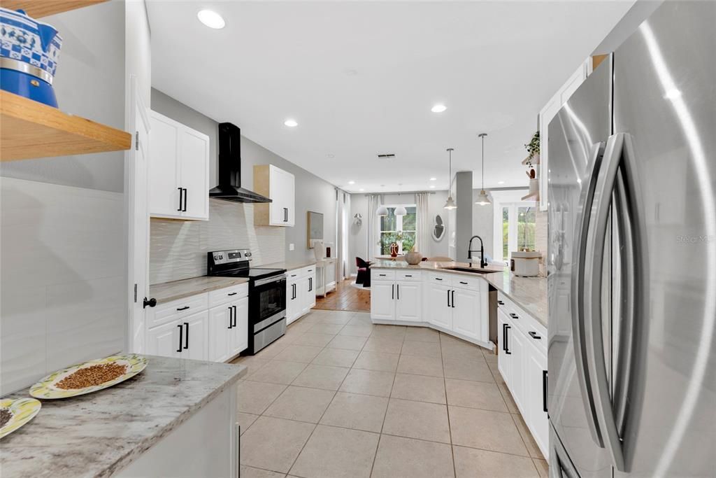 For Sale: $749,900 (5 beds, 3 baths, 3750 Square Feet)